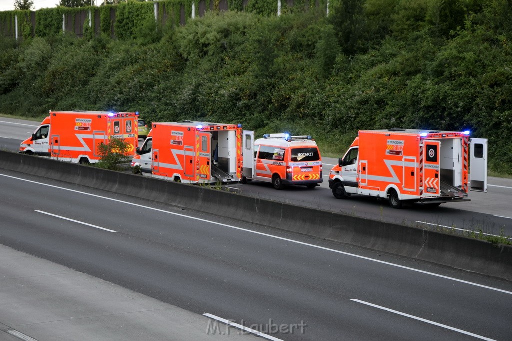 VU PKlemm A 3 Rich Frankfurt Hoehe AK Koeln Heumar P051.JPG - Miklos Laubert